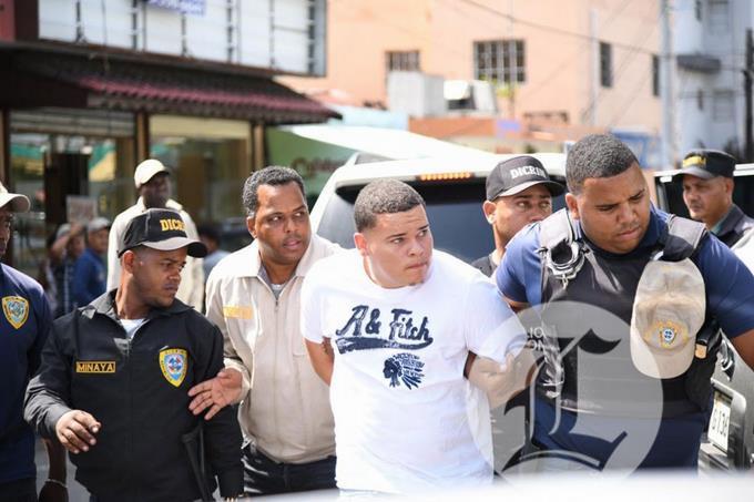 Franklin Junior Mer&aacute;n (Rubirosa) es la und&eacute;cima persona apresada y a la que se le dicta un a&ntilde;o de prisi&oacute;n cautelar por el suceso. (Foto Twitter List&iacute;n Diario)