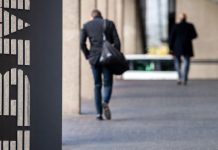 A finales del pasado año, IBM tenía 350.600 empleados, el menor número desde 2005, según datos facilitados a los reguladores.