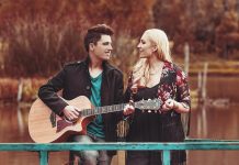 IndiviDúo: “El amor y el trabajo es una linda negociación” El dúo musical conformado por Tiffany Joy (Californiana) y Maqui Reyes (Bogotano).