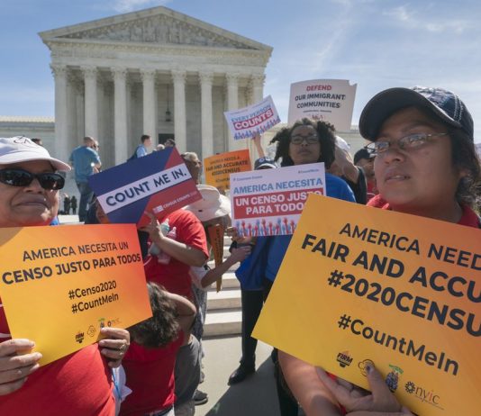 Latinos y afroamericanos en riesgo de quedar fuera del próximo censo Más de cuatro millones de residentes, especialmente latinos y afroamericanos, están en riesgo de quedar fuera del censo 2020.