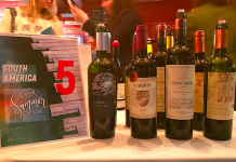 Licores latinoamericanos presentes en Nueva York Los mejores vinos sudamericanos con denominación de origen están a disposición de los exigentes paladares neoyorquinos, asesorados por un triunfador peruano que descubrió su vocación.