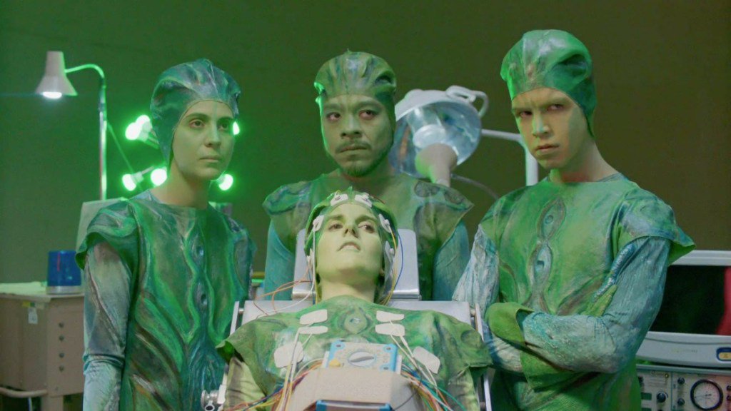 La comedia, el surrealismo, lo esotérico y la corriente gótica se combinan en la singular serie de HBO, "Los Espookys".