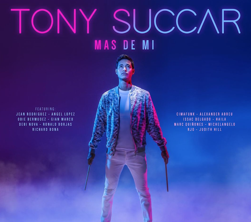 Tony Succar y acaba de presentar su nuevo trabajo musical, &ldquo;M&aacute;s de mi&rdquo;.