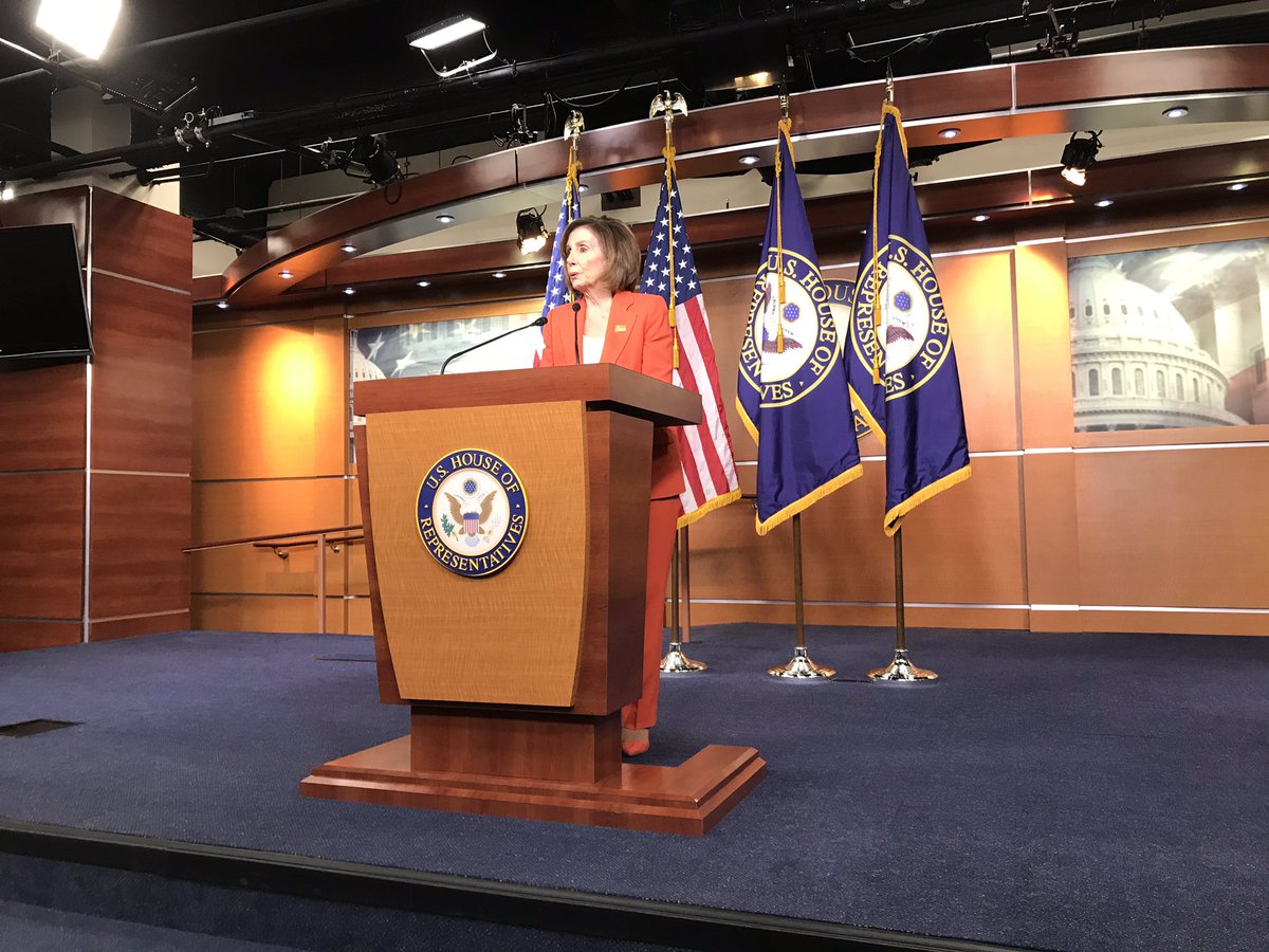 Nancy Pelosi, ratific&oacute; una ley para otorgar m&aacute;s fondos a los lugares afectados por desastres naturales.