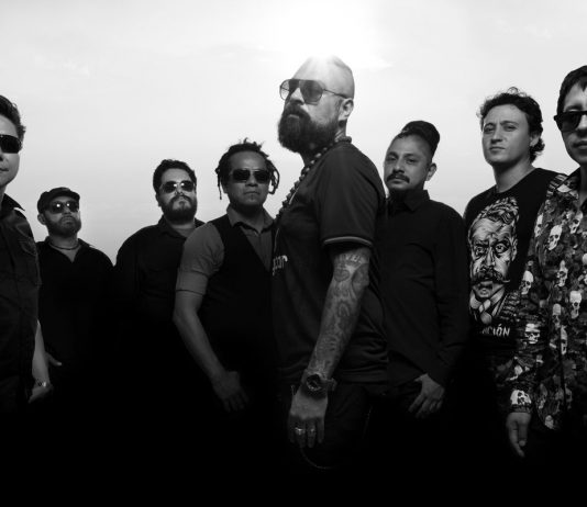 Panteón Rococó anuncia su gira por EE.UU. para presentar su nuevo álbum “Infiernos” Panteón Rococó dio anuncio las fechas de su tour por los EEUU durante el mes de julio.