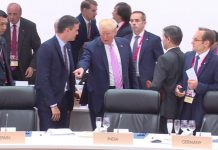 Sánchez explicó la imagen de ayer en la que se vio como Trump, tras saludarle, le señalaba con el dedo su asiento.