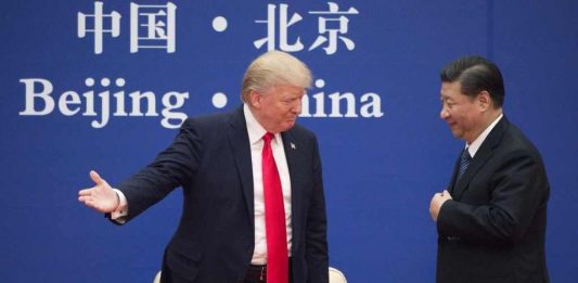 Donald Trump, amenazó con imponer aranceles "muy sustanciales" a China si ambos países no alcanzan un acuerdo.