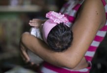 HRW denuncia que a dominicanas se les niega derechos sexuales y reproductivos El país tiene la tasa más alta de embarazos adolescentes en América Latina y el Caribe, según la Organización Panamericana de la Salud (OPS).