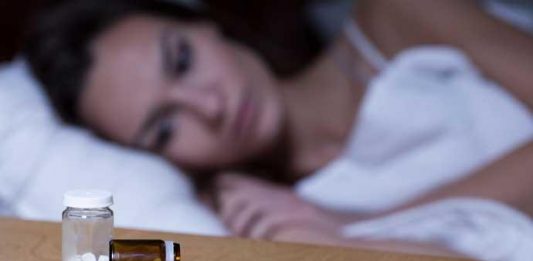 Al menos 20 % de los latinoamericanos consume algún medicamento para poder dormir pero este les provoca un sueño artificial y poco reparador, lo cual repercute en su calidad de vida