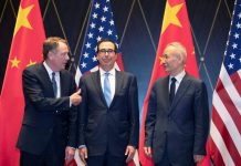 Por parte estadounidense participaron el representante de Comercio Exterior, Robert Lighthizer, y el secretario del Tesoro, Steven Mnuchin, mientras que por parte china lo hicieron el viceprimer ministro Liu He y el ministro de Comercio, Zhong Shan.