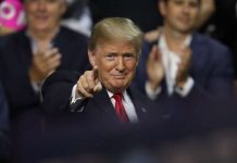 Trump busca transferir a Guatemala a solicitantes de asilo y sus casos Donald Trump busca un acuerdo con Guatemala para transferir a ese país a solicitantes de asilo.