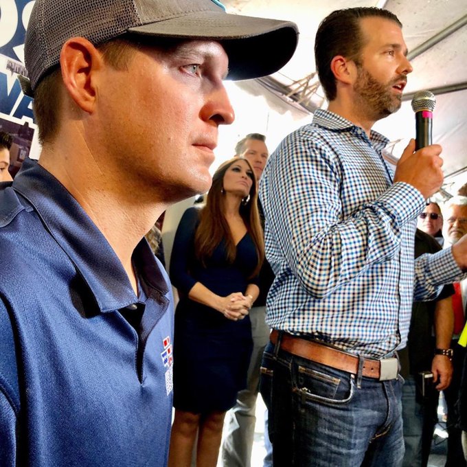 Donald Trump Jr, llevó a un simposio sobre seguridad de la frontera en Nuevo México el mensaje de su padre de "América primero".