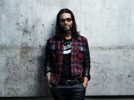 Draco Rosa se une a la petición de dimisión del gobernador Puerto Rico En declaraciones, el músico y compositor dijo que el chat "revela la visión de toda una casta que ha controlado el poder público y el sector privado por décadas".