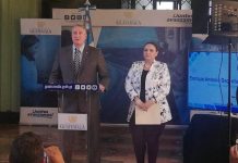 Guatemala niega presiones para firmar convenio de asilo El ministro de Interior de Guatemala, Enrique Degenhart, negó que él o su país hayan recibido presiones o intimidaciones.