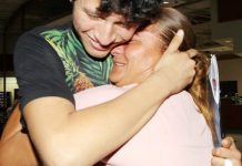 Estadounidense retenido en centro de Inmigración pensó en "autodeportarse" Francisco Erwin Galicia, de 18 años, estuvo recluido en un centro de detención de inmigrantes del sur de Texas durante más de tres semanas.