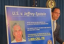 La Fiscalía federal del distrito Sur de Nueva York ha acusado al millonario empresario Jeffrey Epstein de crear una red para abusar de niñas en sus mansiones de Nueva York y Florida entre 2002 y 2005