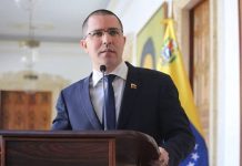 El ministro de Relaciones Exteriores, Jorge Arreaza, publicó en Twitter una copia del comunicado que denuncia "la reiterada agresión" de la Administración de Donald Trump.