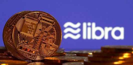 "Libra despierta serias preocupaciones con respecto a la privacidad, el blanqueo de capitales, la protección del consumidor, la estabilidad financiera", afirmó Powell.