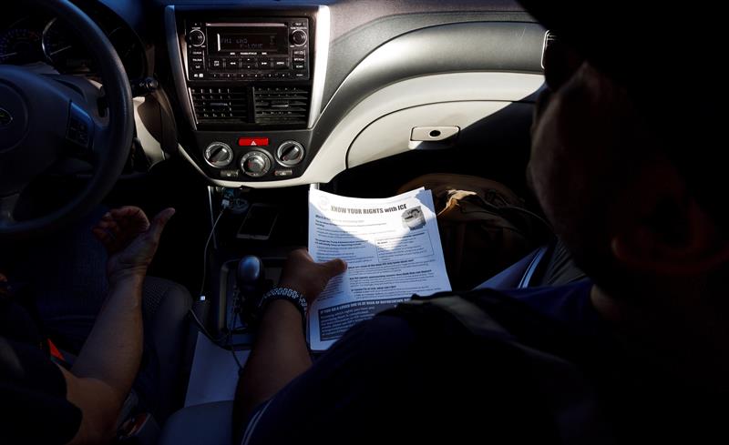 Patrullas ciudadanas en Nueva York para vigilar a la Policía de Inmigración.