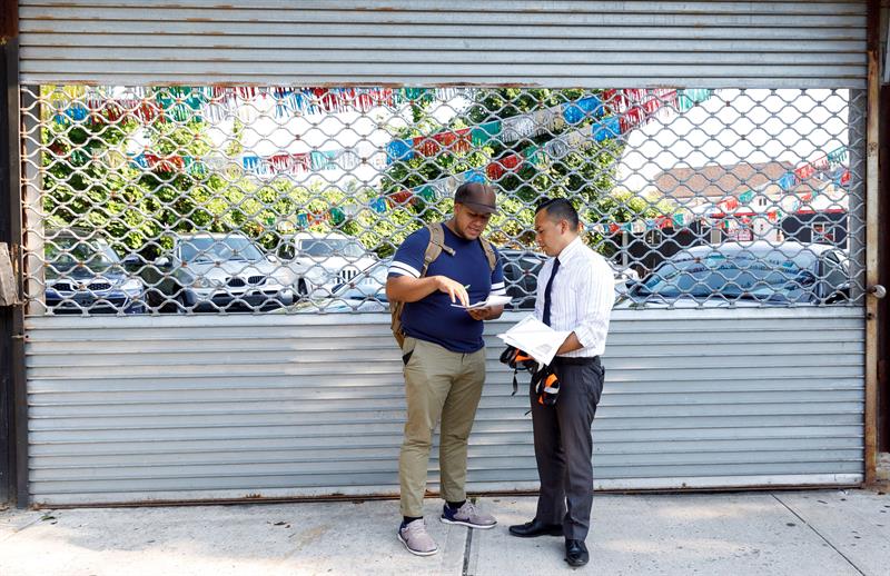 Patrullas ciudadanas en Nueva York para vigilar a la Policía de Inmigración.