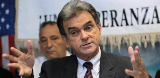 Ramón Saúl Sánchez, líder del Movimiento Democracia.