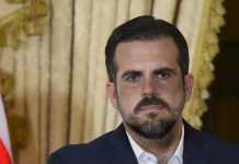 Al admitir la destrucción del chat, el gobernador Rosselló admitió una violación al Art. 257 del Código Penal que castiga la destrucción de documentos públicos.