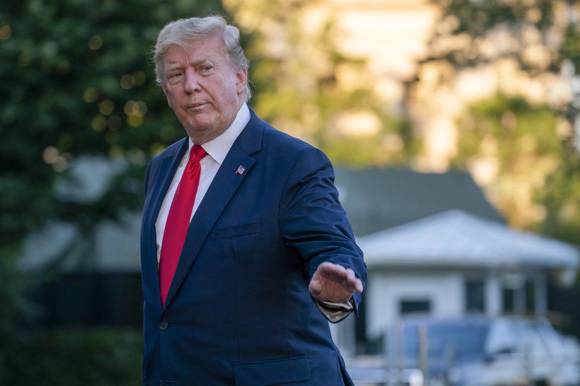 "Estamos trabajando en muchas cosas, incluyendo una orden ejecutiva", dijo Trump.