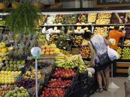 Las ventas del sector minorista en Estados Unidos aumentaron un 0,4 % en junio, marcando el cuarto mes consecutivo de subidas