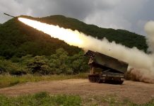 El Gobierno de Estados Unidos anunció este lunes que continuará con su "máxima presión" contra Irán y reiteró que "nunca permitirá" que desarrolle armas nucleares"