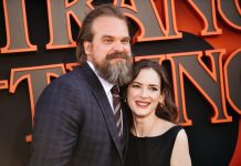 David Harbour: "Los chicos de 'Stranger Things' no necesitan sobreprotección" Junto a Winona Ryder, David Harbour es el ancla adulta de "Stranger Things".