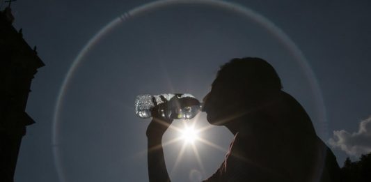 Nueva York anunció este viernes que ha concluido las preparaciones para afrontar la ola de calor más severa de los últimos siete años