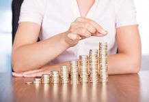 El salario mínimo: el reto de vivir ganando 7,25 dólares la hora.