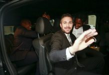 A$AP Rocky partió anoche de Estocolmo, tras ser puesto en libertad por la Justicia sueca.