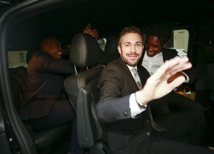 A$AP Rocky parti&oacute; anoche de Estocolmo, tras ser puesto en libertad por la Justicia sueca.