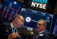 Caen las acciones de General Electric tras ser acusados de fraude por experto Los inicios de la estafa datarían de 1995, cuando la empresa estaba dirigida por Jack Welch.
