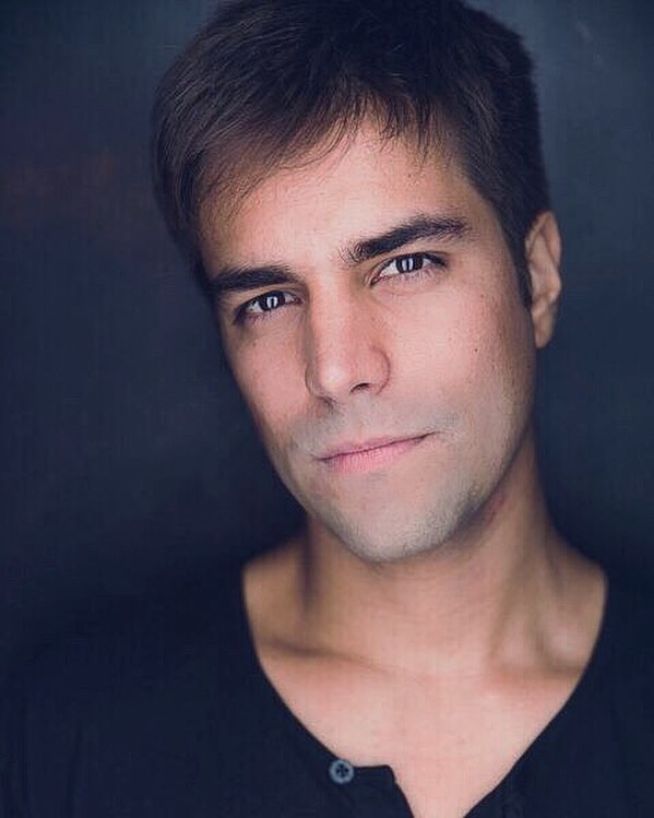 César Augusto Cova.