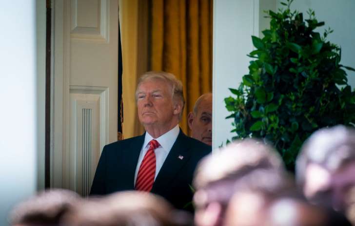 Donald Trump, reclam&oacute; una "investigaci&oacute;n completa" sobre el supuesto suicido.