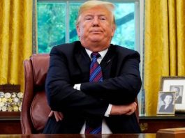 Trump dice que no irá a Dinamarca por el "repugnante" comentario de su líder "El comentario de la primera ministra de que era una idea absurda me pareció repugnante", afirmó Trump antes de emprender viaje a Kentucky.