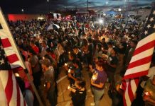 El autor del tiroteo de El Paso quería matar "mexicanos", según diario El tiroteo en El Paso se produjo horas después de que otro hombre blanco -identificado como Connor Betts- abriera fuego en una popular zona de ocio de la localidad de Dayton.