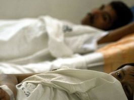 Emigrar o morir: el drama de los venezolanos que viven con VIH Venezuela llegó a ser líder en la región por poseer uno de los mejores programas, pero la grave crisis que atraviesa ahora contrasta con la situación que vivía en los 90.