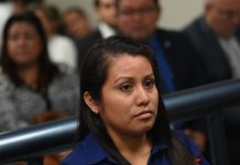 Evelyn Hernández, de 21 años, quien enfrentó un nuevo juicio por el delito de homicidio.