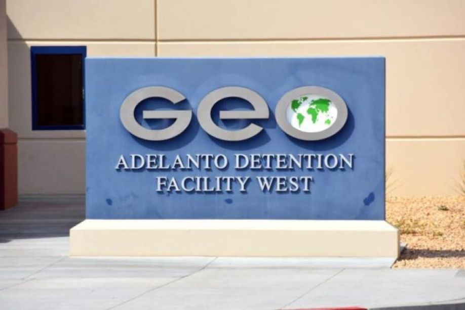 GEO Group Grupos de defensores de los inmigrantes denunciaron este lunes el tratamiento