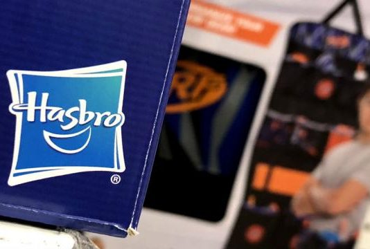 Además de la famosa cerdita Peppa Pig, la compra incluye el exitoso dibujo animado infantil "PJ Masks".