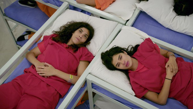 La línea nacional gratuita de asesoría legal para inmigrantes fue desconectada tras aparecer en la serie "Orange Is The New Black".