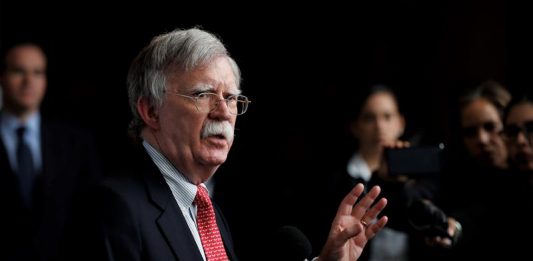 El asesor de Seguridad Nacional de Donald Trump, John Bolton, aseguró este martes en Londres que los Estados Unidos apoyarán un "brexit" sin acuerdo.