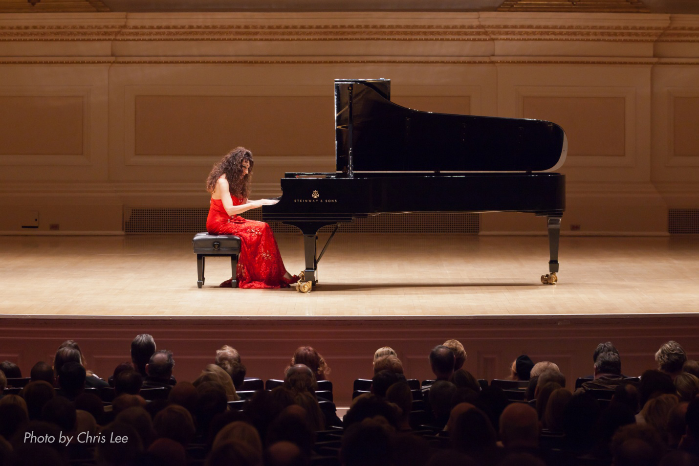 La pianista Rosa Antonelli lanza nuevo disco &ldquo;BRIDGES From Chopin to Piazzolla&rdquo;.