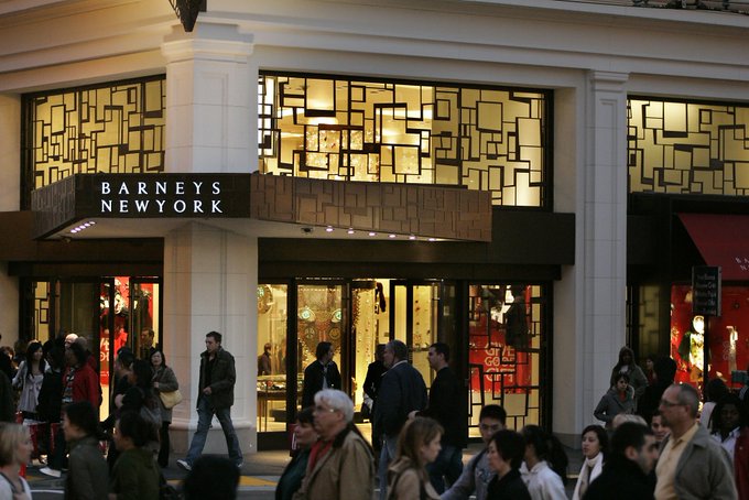 Barneys continuar&aacute; operando sus ic&oacute;nicos grandes almacenes de Nueva York.