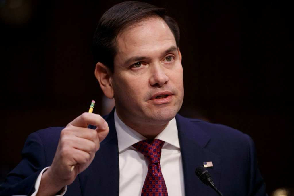 Marco Rubio Congresistas de ambos partidos presentaron un proyecto de ley federal encaminado a actualizar una ley de protección de arrecifes y asegurar recursos para este