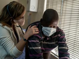 Médicos Puerto Rico usarán formulario para evaluar tuberculosis por escasez prueba Entre esas pruebas, están placa de pecho, un análisis de la liberación de interferón gamma (IGRAs) o prueba de tuberculina, si está disponible.