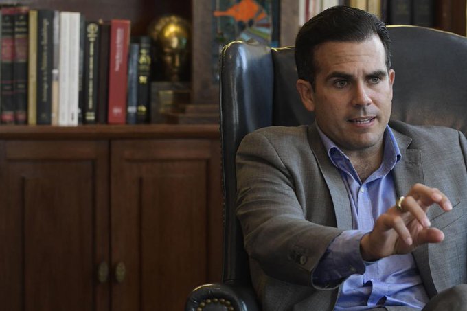 Ricardo Rosselló, firmó el Proyecto de la Cámara 2034.